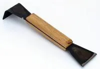 Стамеска пасечная с деревянной ручкой